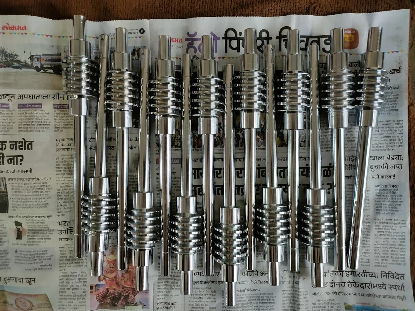 Precision electroplated oil rods with corrosion-resistant coating